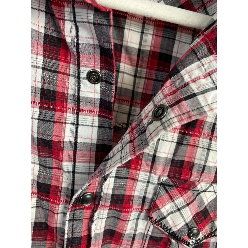 Cody James Mens Pearl Snap Shirt size Medium Plaid‎ Western Rodeo Ranch Red Gray